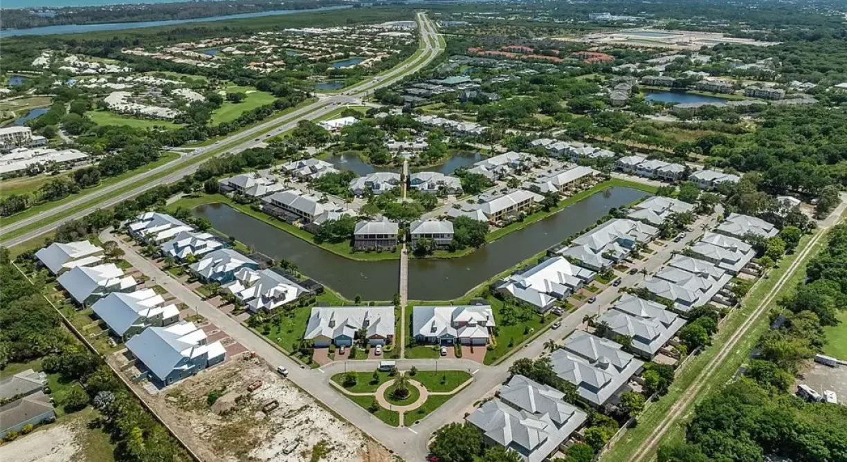 4585-Bridgepointe-Way-R-4